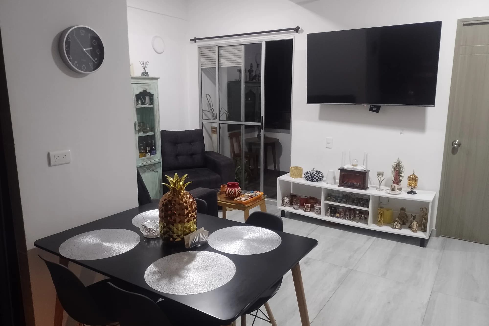 Cesión de contrato de arrendamiento – apartamento en madera nativa, bello