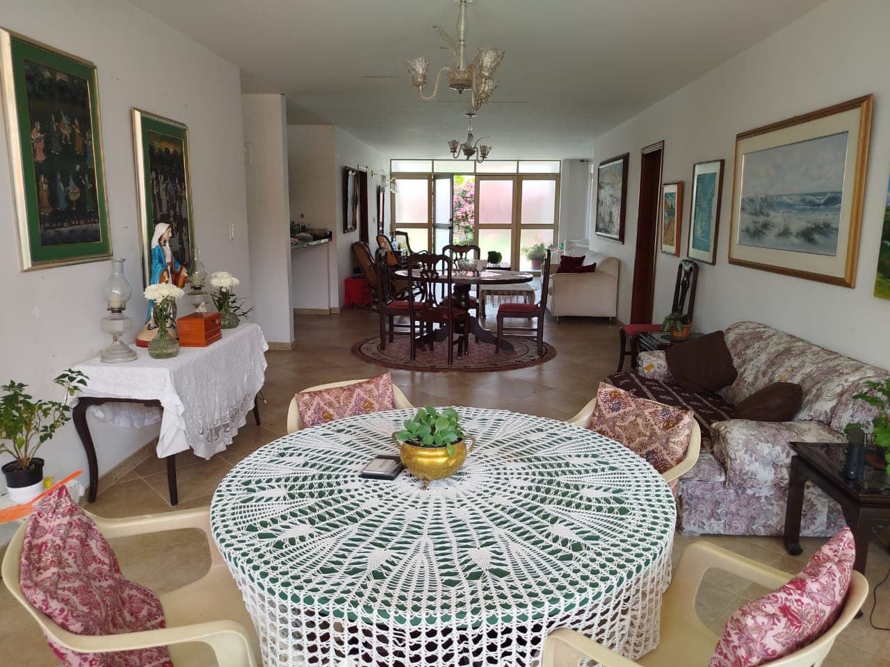 Hermosa y amplia casa de un piso a las afueras de Fusagasuga