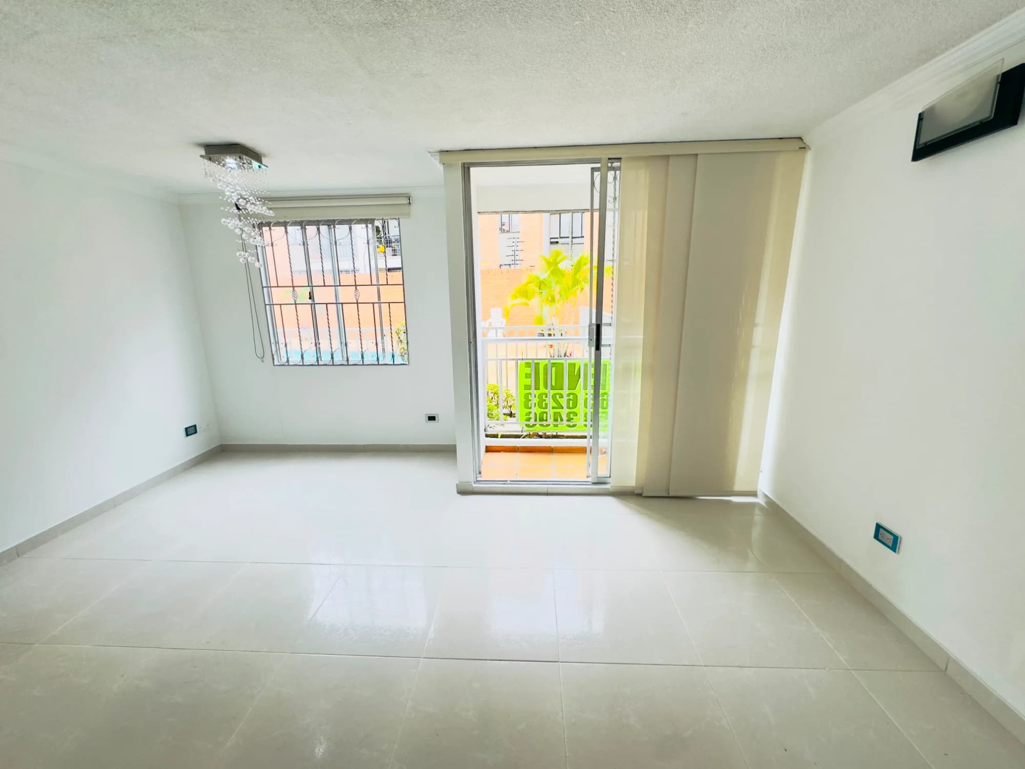 Apartamento como nuevo recién remodelado