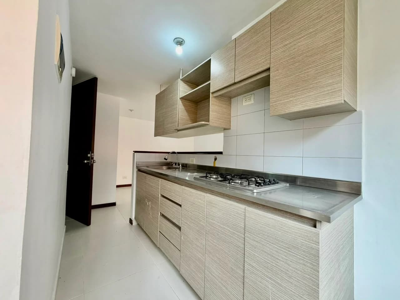 Apartamento en venta en Envigado, Lomas del Barro: 64 m², 3 alcobas, 2 baños