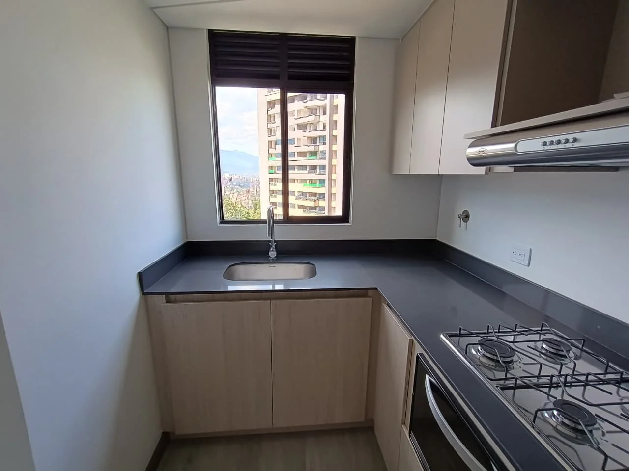 ARRIENDO DE APARTAMENTO EN PALMAS, MEDELLÍN EXCELENTE VISTA