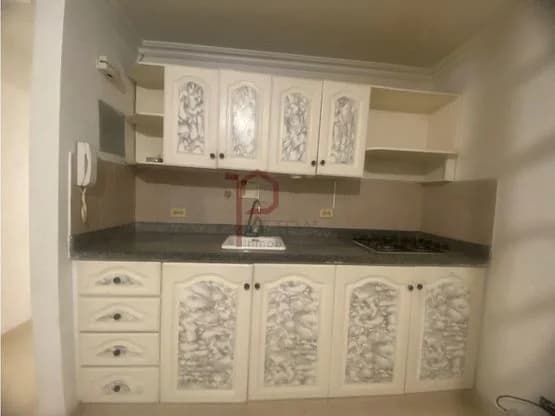 Comodo Apartaestudio para Arriendo en Barrio Cristobal, Medellín