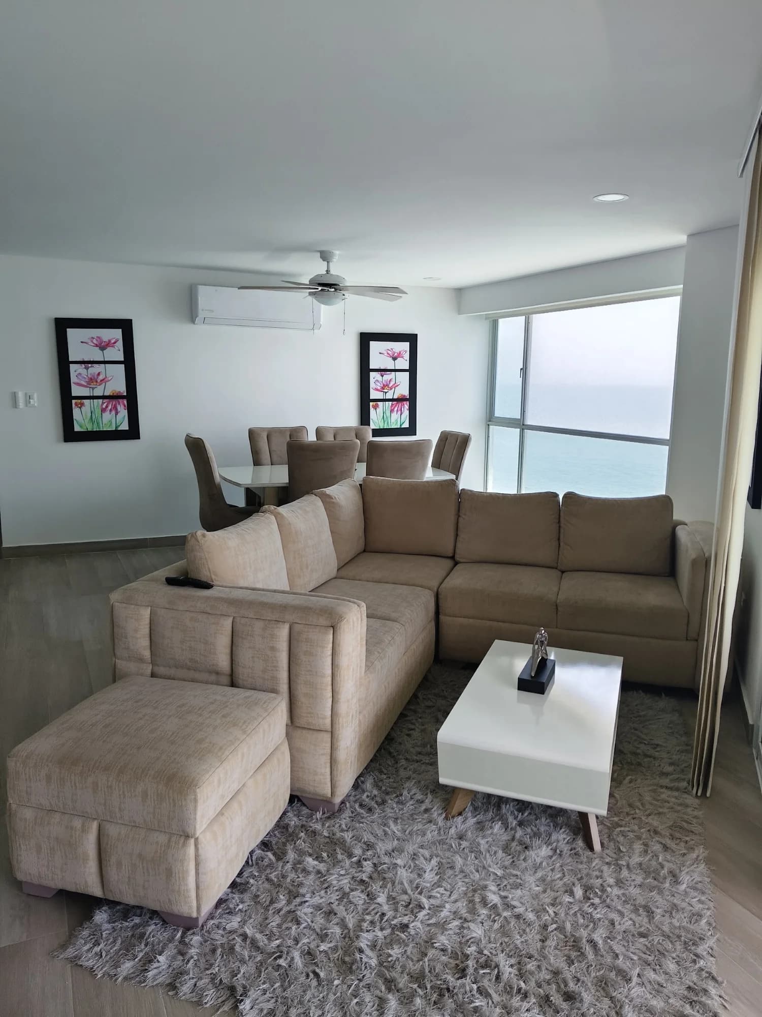 Apartamento en venta en Torres de Colón, 161 m² y vista al mar